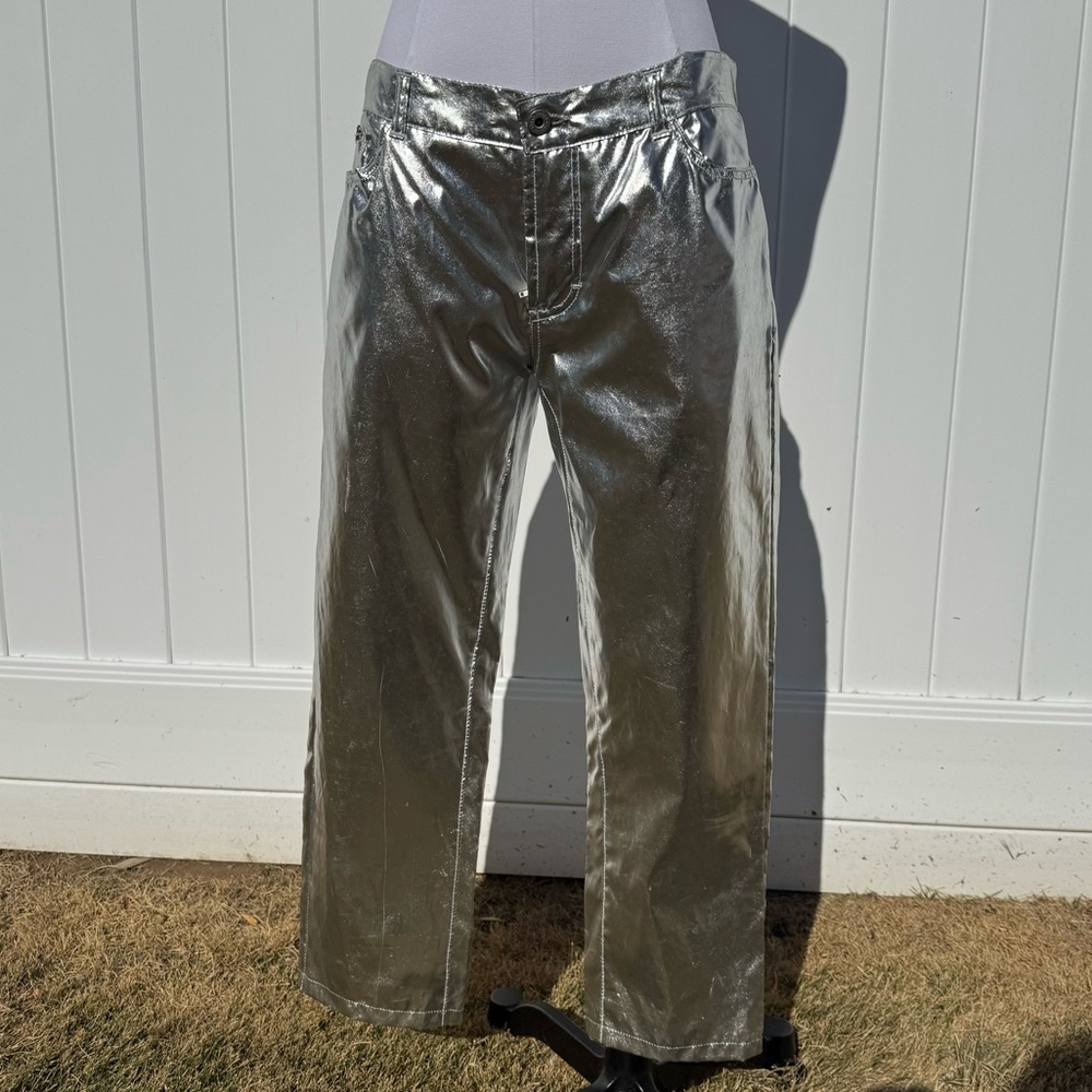 Early 2000s super rare D&G Silver metallic straight leg cropped jeans